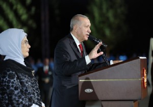 Erdoğan :“Türkiye Cumhuriyeti Devleti; tüm imkânlarıyla, çok daha güçlüdür, çok daha ileridedir”